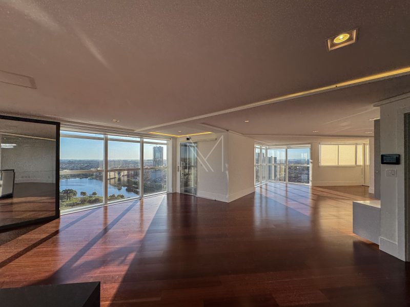 Apartamento incrível com Vista para o Lago!